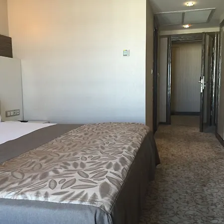 Prusa Otel 3*